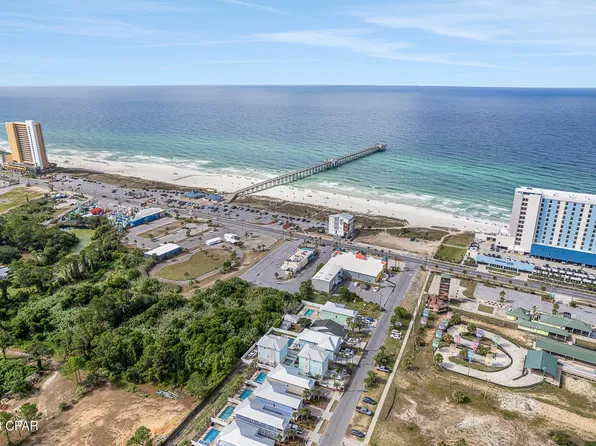 621 Lyndell Ln #B, Panama City Beach, FL 32407