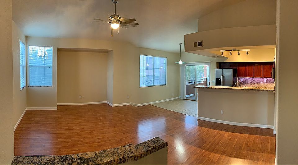 1st image of 1513 Truett St Unit 204