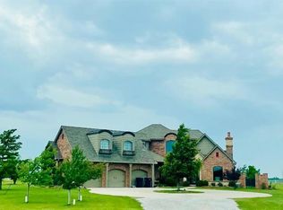 13013 N Morgan Rd, Yukon, OK 73099