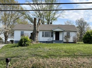 340 NW Murray Dr, Knoxville, TN 37912