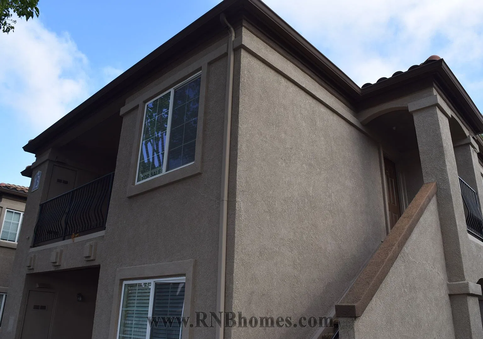 4200 E Commerce Way — Photo 2