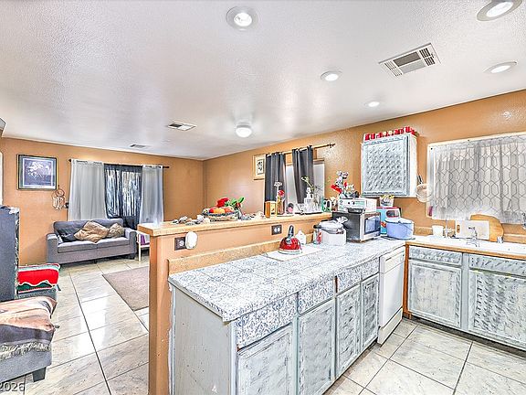 5th image of 4059 Morning Peace St