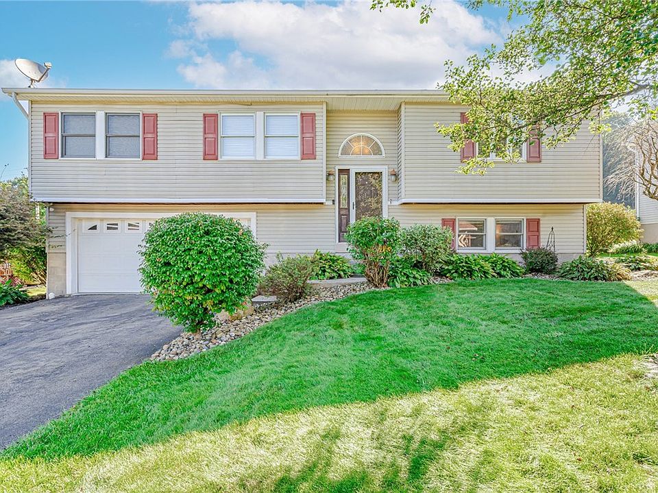 1st image of 149 Pope Dr