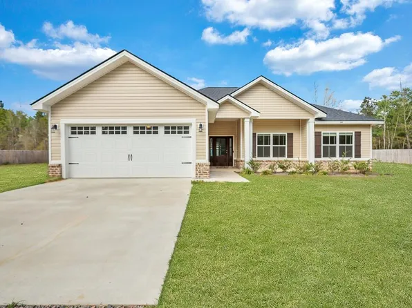 144 Linden Dr, Jesup, GA 31545