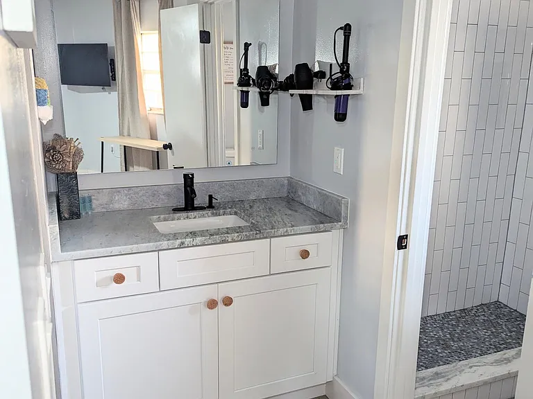 1128 Hernando St #B — Photo 17