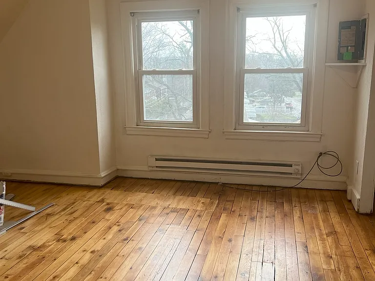 171 Kendall Ave #2 — Photo 8