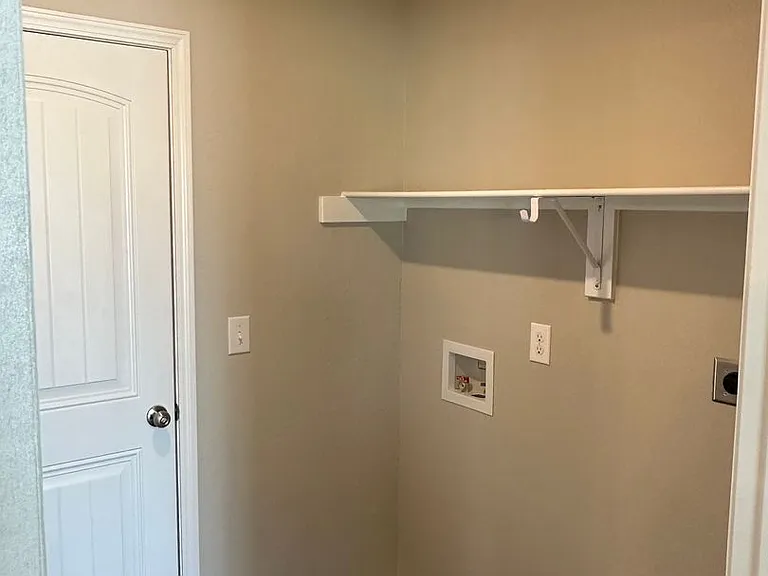 5115 Yukon Dr — Photo 12
