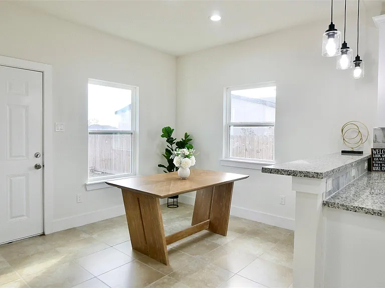 1189 County Road 5100 — Photo 13