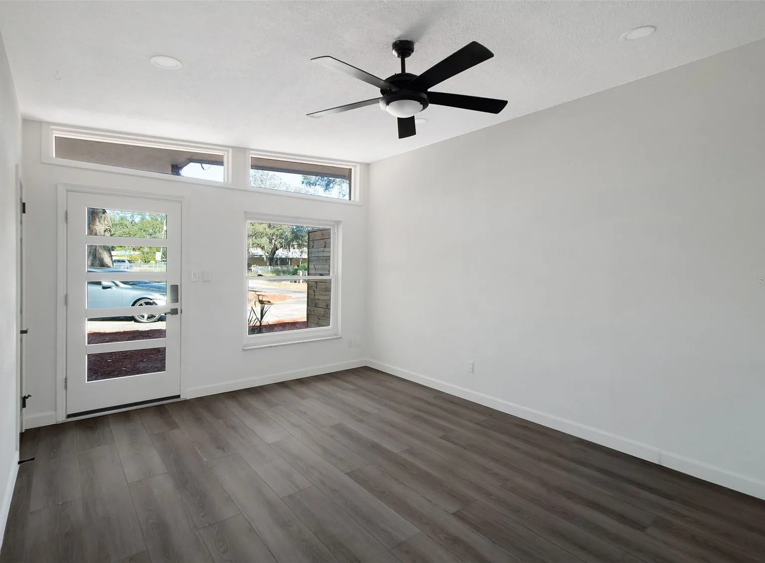 2 bed, 1000 sqft, $2,150 — Photo 4
