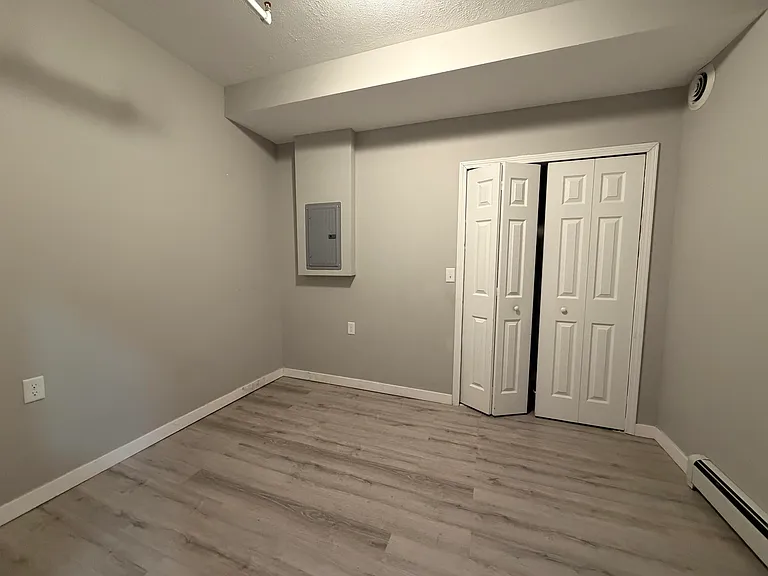 138 Fulton St E #2 — Photo 11