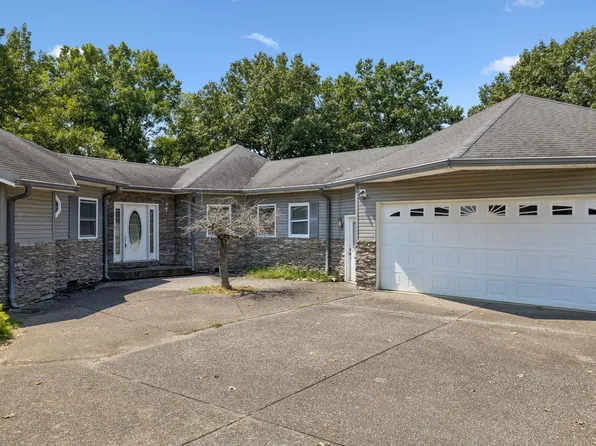 165 Cedar Point Rd, Bumpus Mills, TN 37028