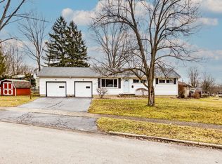 1199 Leslie Ln, Girard, OH