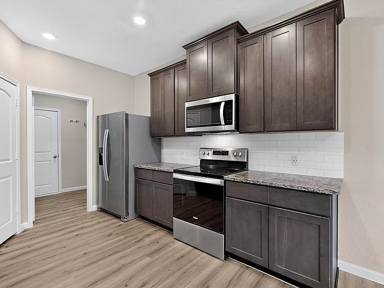 272 Moonstone Way — Photo 33