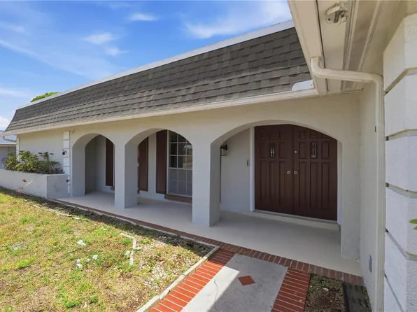 4018 Cashmere Dr, New Port Richey, FL 34652