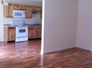 152 Quarry Hill Rd APT 42, South Burlington, VT 05403