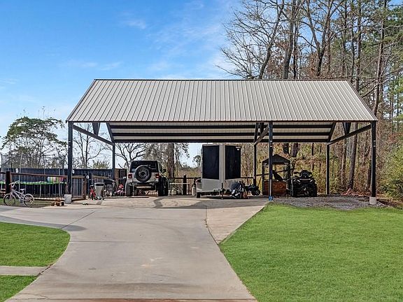 3rd image of 797 County Road 4564