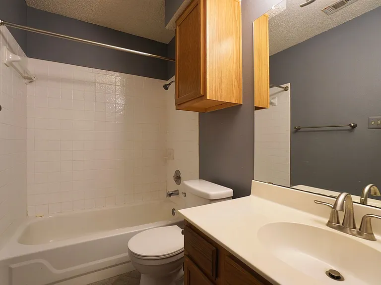 14009 Conner Downs Dr — Photo 25
