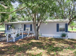 61 Leisure Ln, Venus, FL 33960