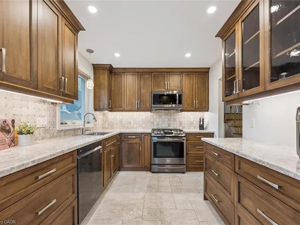 47 Argyle Dr, Guelph, ON N1G 2P4