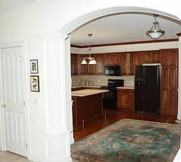 4th image of 5 Hilton Ct
