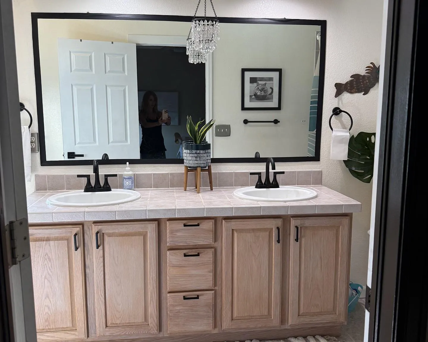 4 bed, 4.0 bath, 3238 sqft, $1,343 — Photo 4