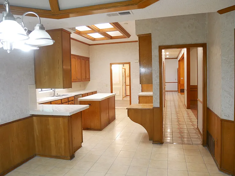 999 W Forest Grove Rd — Photo 12