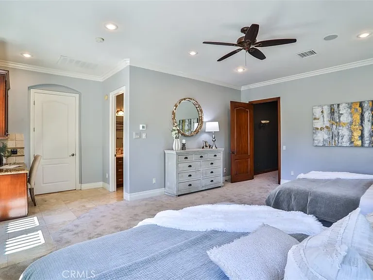 39520 Colleen Way — Photo 45