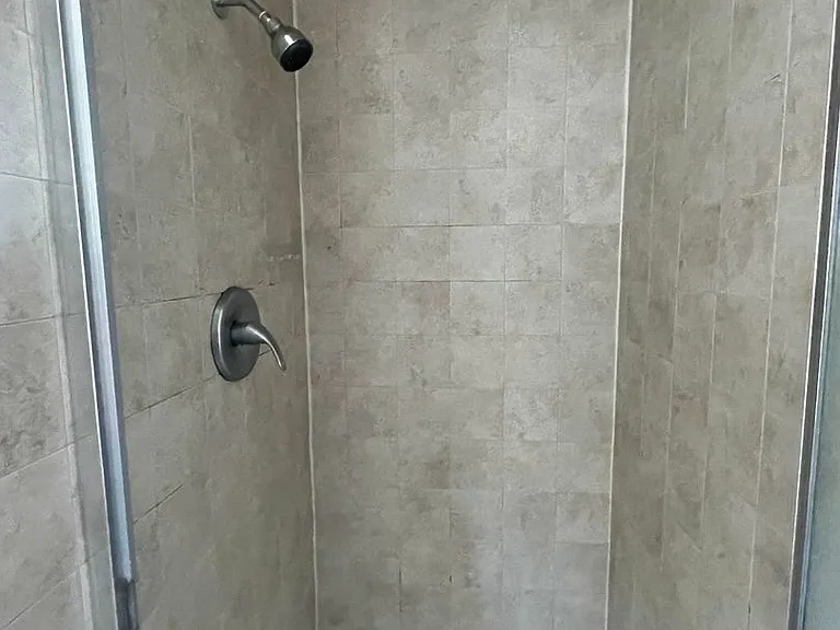 2154 Buena Vista Ave — Photo 4