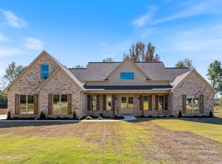 13629 Pebble Ridge Dr, Byhalia, MS 38611