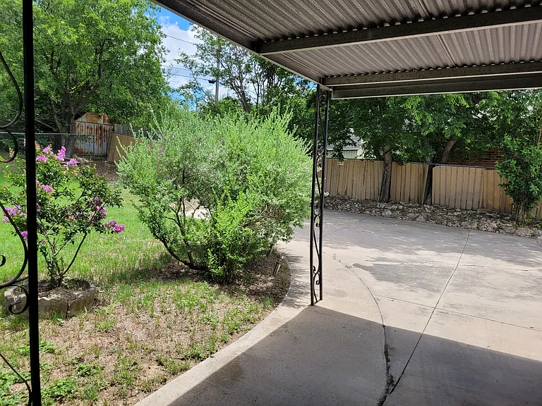 4124 Arroyo Trl — Photo 17