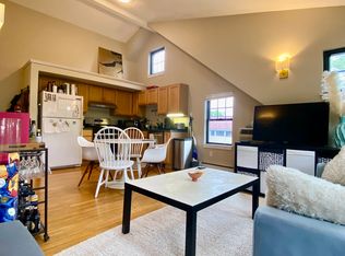 226 River St #10, Cambridge, MA 02139