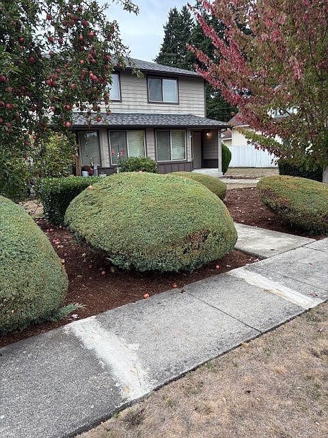 1st image of 214 Varner Ave SE APT 1