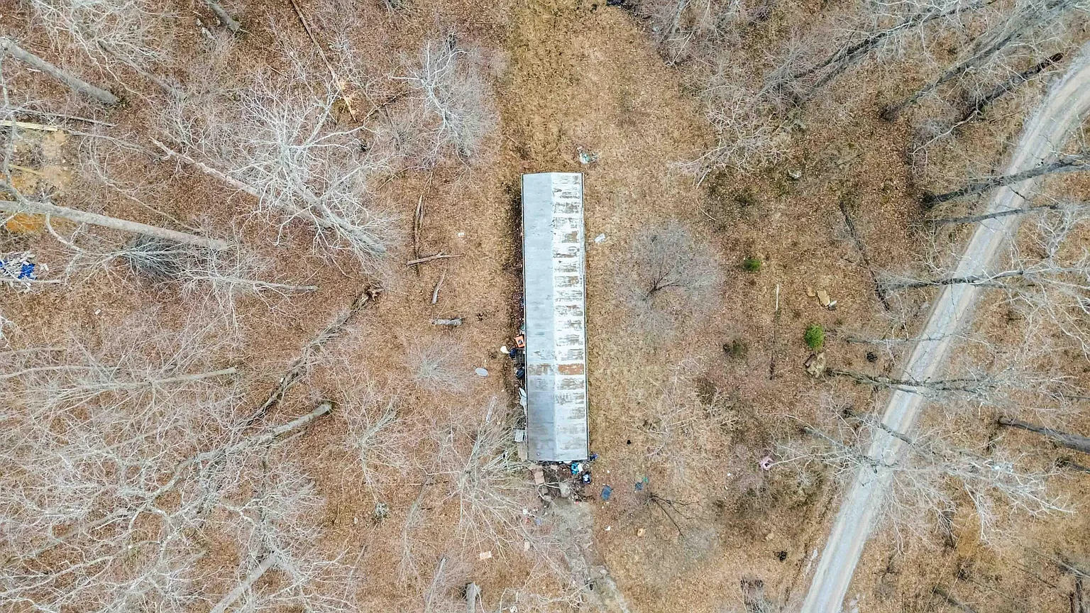 44 John Dr photo 1