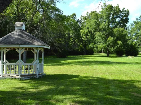 22786 Querry Rd, Lacygne, KS 66040