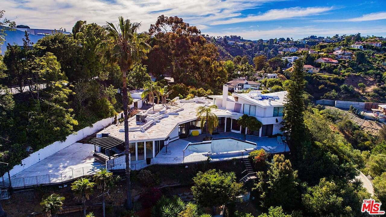 960 Stradella Rd, Los Angeles, CA 90077 | Zillow