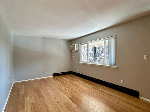 2nd image of 3414 13th St #3418