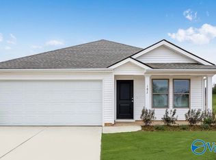 182 Labrador Ln, Harvest, AL 35749