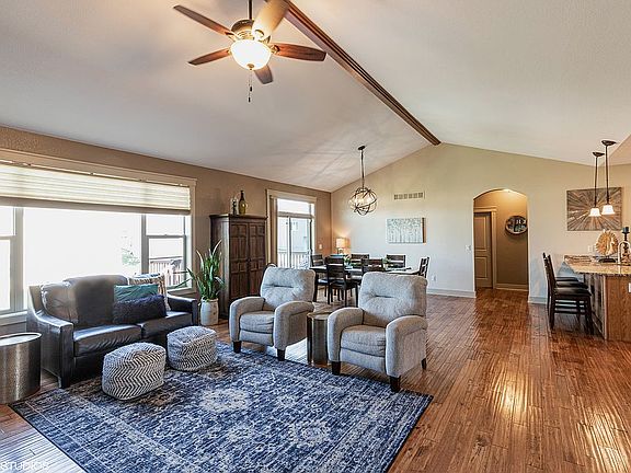 4th image of 2366 Hearthstone Cir SW
