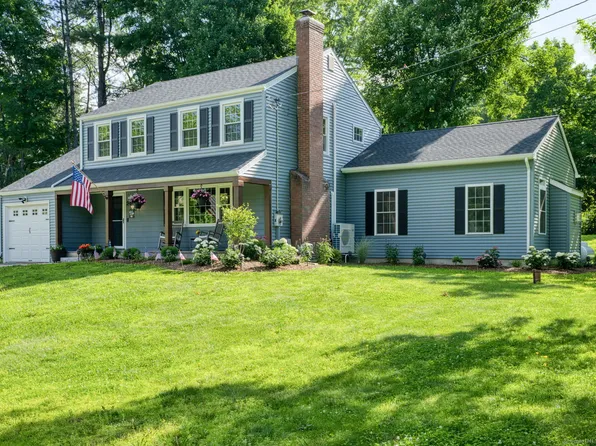 24 Harvest Lane, Glastonbury, CT 06033