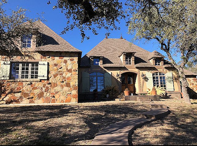 2nd image of 18804 Angel Mountain Dr