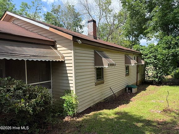 3rd image of 1480 Price Street