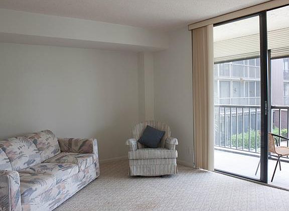 3rd image of 3490 N Key Dr APT 212