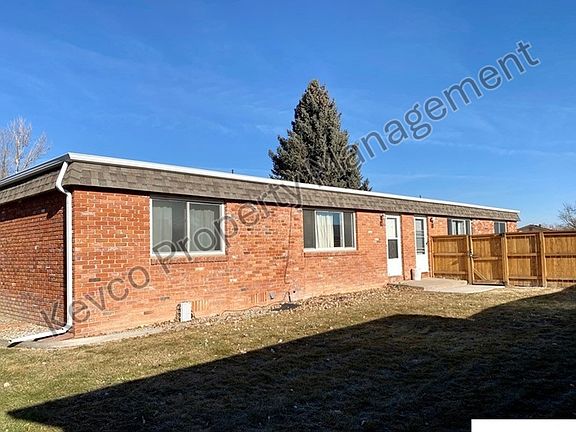 2nd image of 1728 Azalea Dr #3