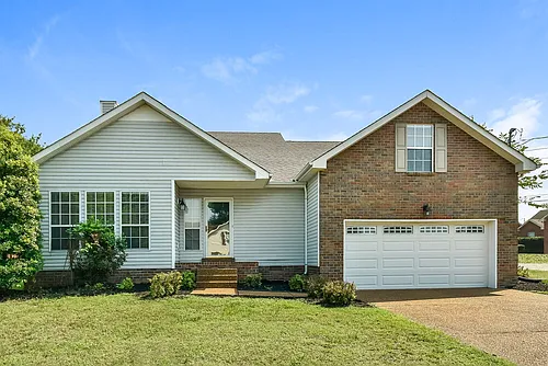 142 S Birchwood Dr Photo 1