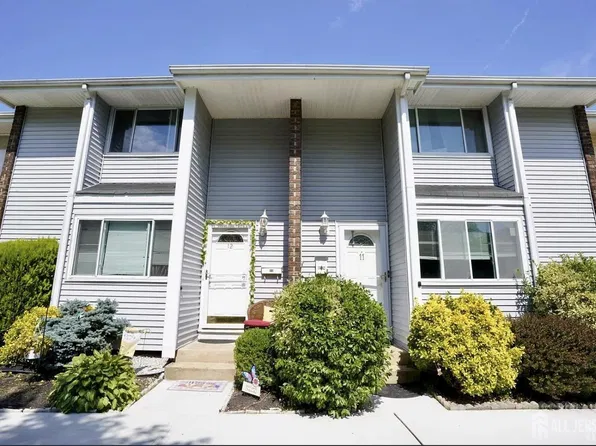 11Q Quincy Cir, Dayton, NJ 08810