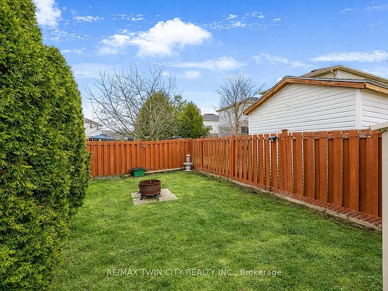 183 Bush Clover Cres — Photo 33