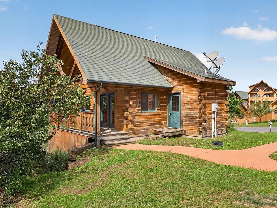 1st image of 441 Overlook COURT