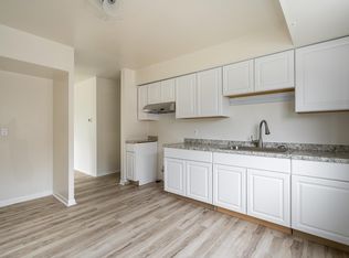 4842 N 20th St, Milwaukee, WI 53209