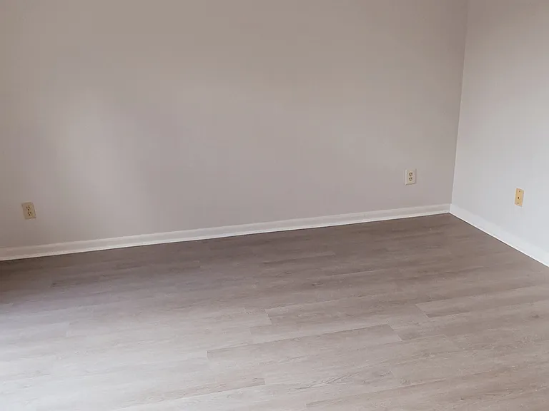 2301 Michigan Ave #11 — Photo 14