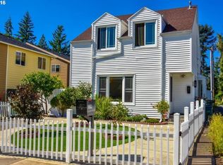 329 NW Lincoln St, Hillsboro, OR
